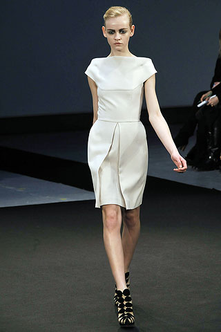 roland mouret fall 2009, look 36 | simple pretty
