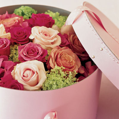 hatbox: photo from southern accents magazine | simple pretty