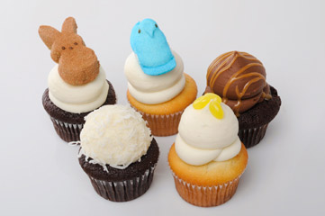 seasonal2spring2008 peeps cupcake at sweet, boston | simple pretty