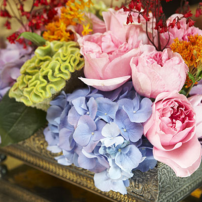 silver box w/flowers: photo from southern accents magazine | simple pretty