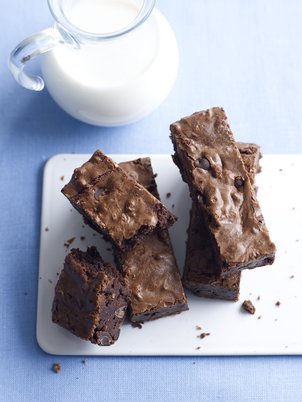 con poulos photography for susie's supper club | simple pretty