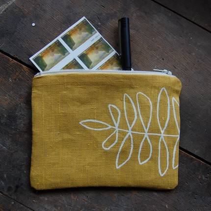 elisabeth bentz tansy yellow/cream leaf zipper pouch | simple pretty