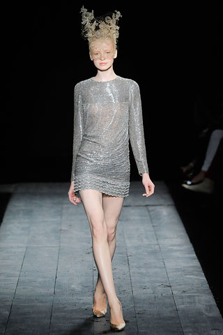 00200m valentino couture, fall 2009 | simple pretty