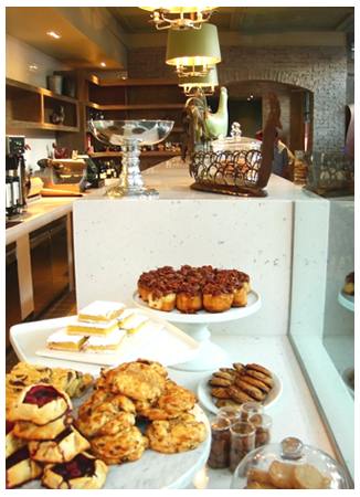 tavern LA, brentwood | simple pretty