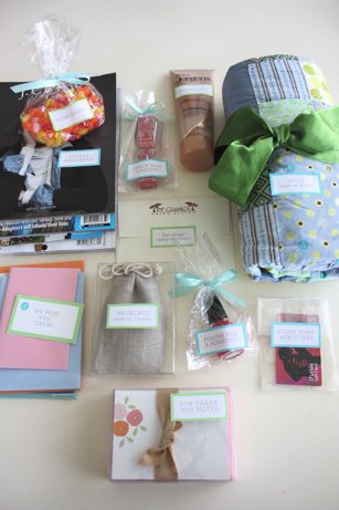 reunion-in-a-bag by blonde designs | simple pretty