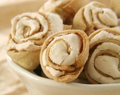 rose cookies at tatte, boston | simple pretty