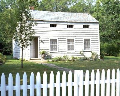 triciafoleywhite white house w/picket fence at tricia foley's blog | simple pretty