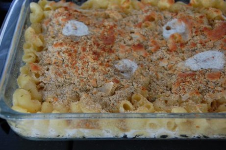 bakedmac gwyneth paltrow 'my father's daughter' macaroni and cheese | simple pretty