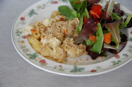 dinnerplate gwyneth paltrow 'my father's daughter' macaroni and cheese | simple pretty