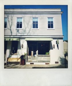 harken café: simple pretty charleston